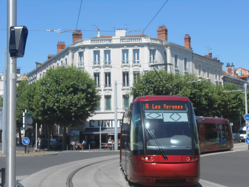 Navocap, filiale du groupe RATP SMART SYSTEMS, signe 4 contrats afin d’accompagner les collectivités avec sa solution Hopen Go